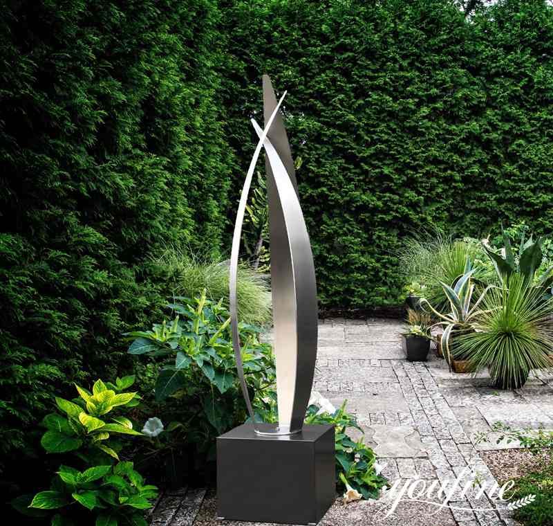 metal sculptures for gardens