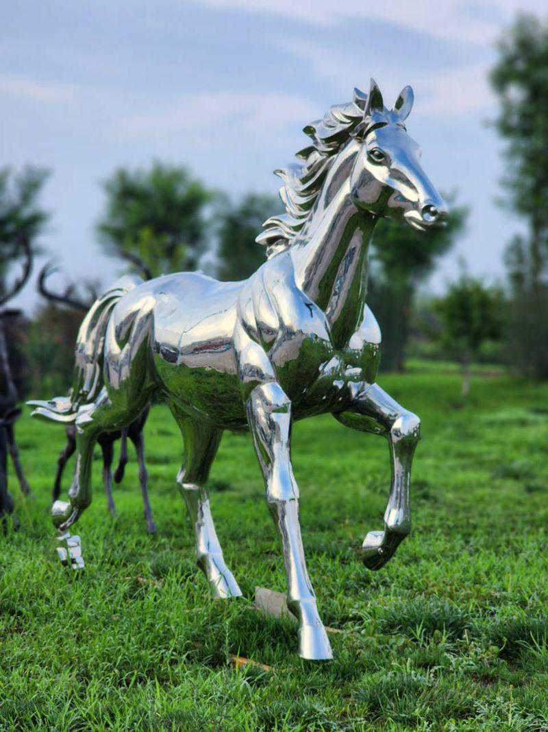 Majesty Modern Horse Statue Stainless Steel Decor Manufacturer