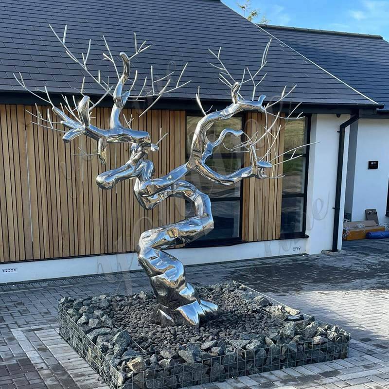 A Guide to Choosing the Ideal Metal Tree Sculpture for Your Space