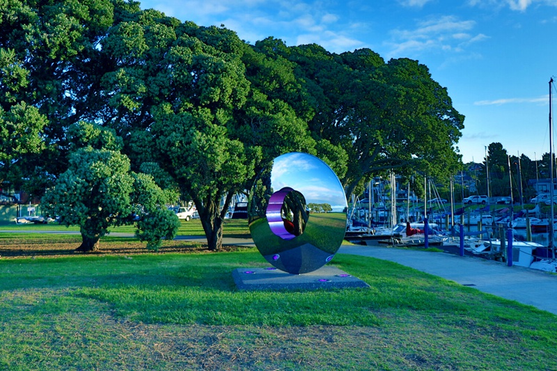 Beacon Mirror Polished Stainless Steel Public Sculpture for Park