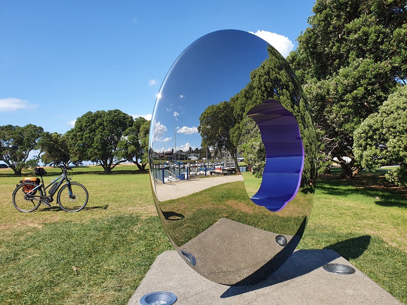 Beacon Mirror Polished Stainless Steel Public Sculpture for Park