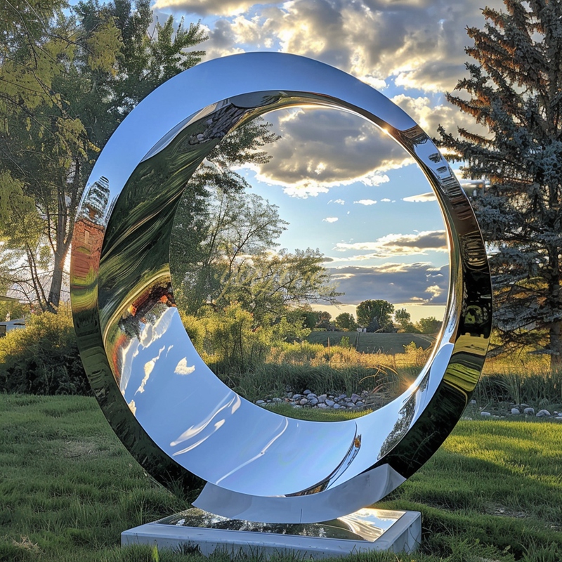 4 Steps to Choose the Perfect Stainless Steel Sculpture for Your Garden