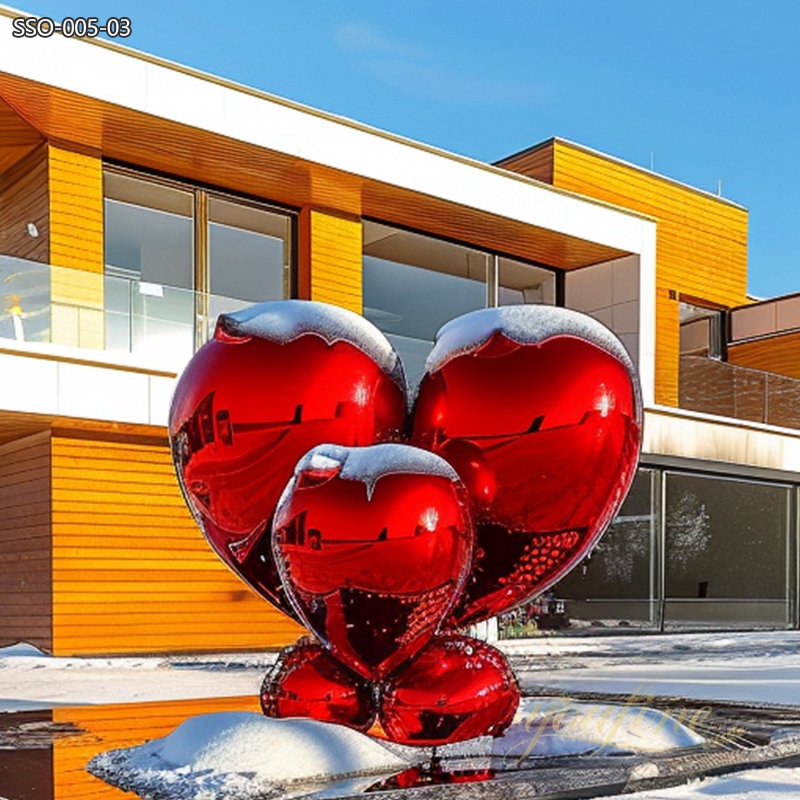 Stainless Steel Heart-Shaped Sculpture Column Art Installation