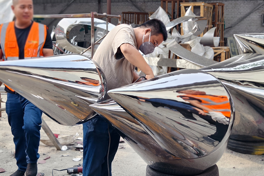 youfine stainless steel sculpture advantages