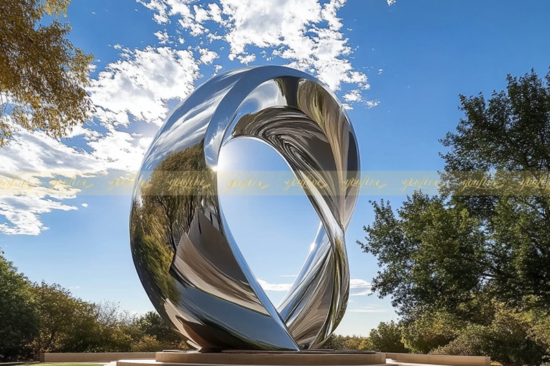 monument stainless steel sculpture