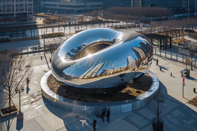 Super Large Stainless Steel Mirror Sculpture in the City Square 