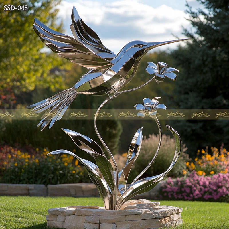 Metal Hummingbird Sculpture