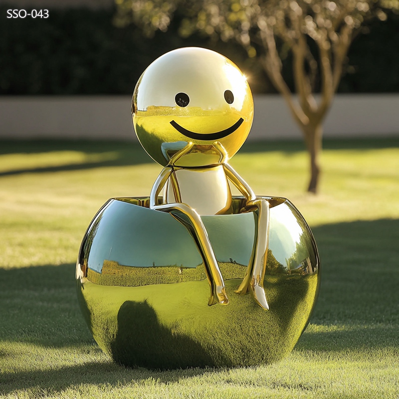 cartoon playful and eye-catching stainless steel fun sculpture