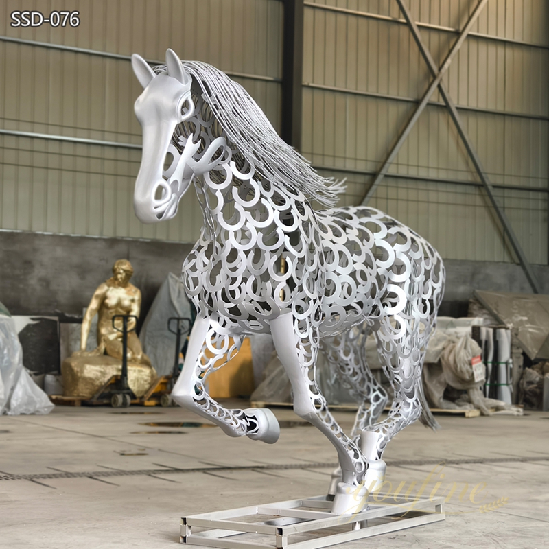 sliver Stainless Steel Hollow Art Horse Sculpture